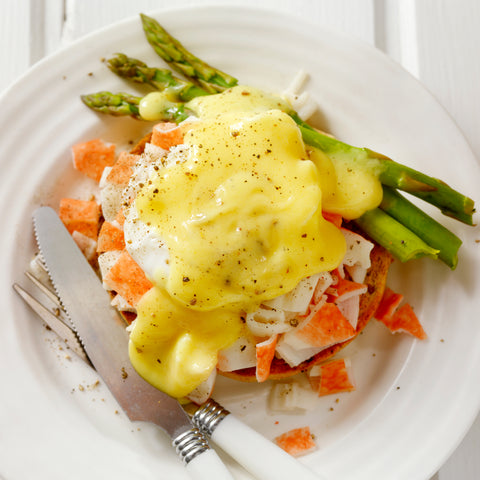 Custom Culinary Whisk and Serve Hollandaise Sauce Mix, 38 Ounce -- 4 per case.